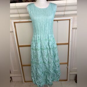 Alquema NWOT Aqua & green polka dot hand pleated midi dress w/pockets